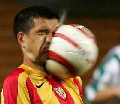 soccer-ball-head-shulgan-com.jpg